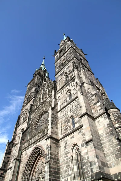 Kathedraal st. lorenz van Neurenberg — Stockfoto
