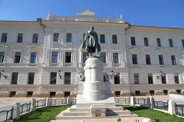 Estatua de Kossuth —  Fotos de Stock