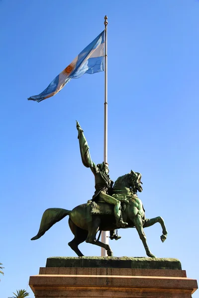 마누엘 벨 그 라 노의 동상 — 스톡 사진