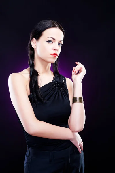 Portrait of an elegant young beauty — Stock Photo, Image
