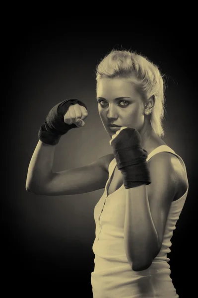 Attractive blonde fighter girl — Stock Photo, Image