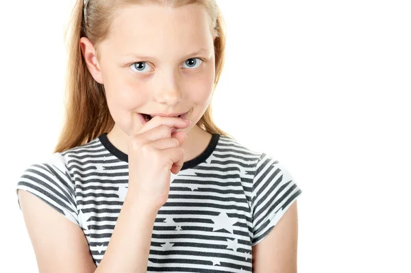 Porträt eines schüchternen kleinen Mädchens auf Weiß — Stockfoto