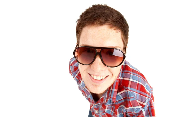 Man bär solglasögon — Stockfoto