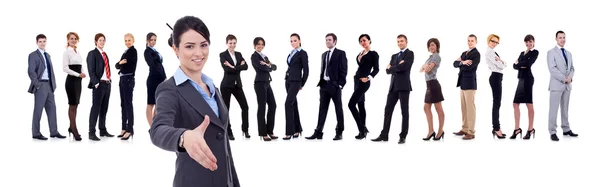 Zakenvrouw gastvrije aan haar succesvolle business team — Stockfoto