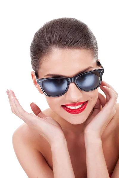 Donna seducente in occhiali da sole — Foto Stock