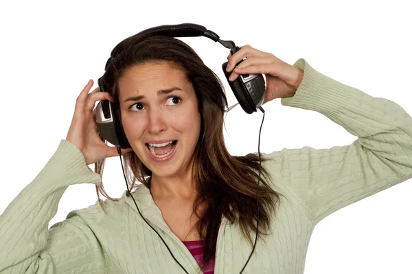 Женщина слушает громкую музыку — стоковое фото