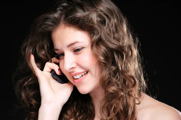 Πορτραίτο γυναίκας αίγλη, μιλώντας στο τηλέφωνο — Φωτογραφία Αρχείου