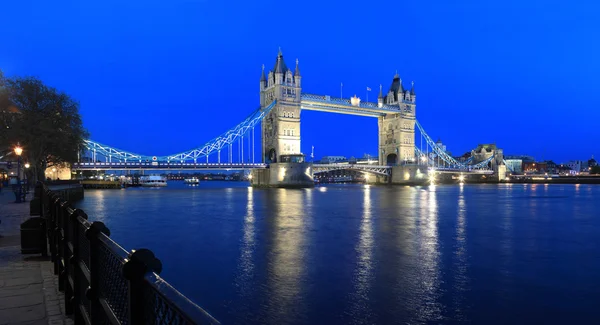Londen Tower Bridge — Stockfoto
