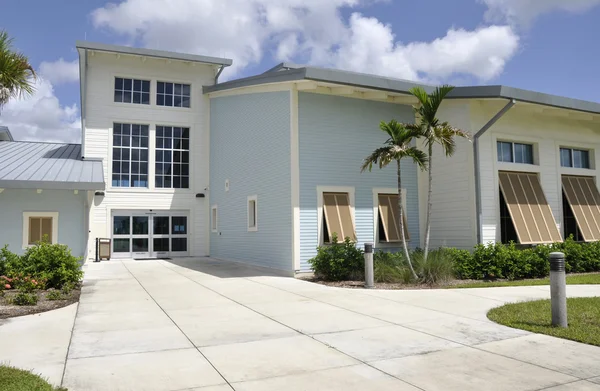 Edificio moderno in Florida — Foto Stock