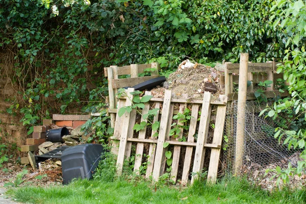 Trädgård komposthög — Stockfoto