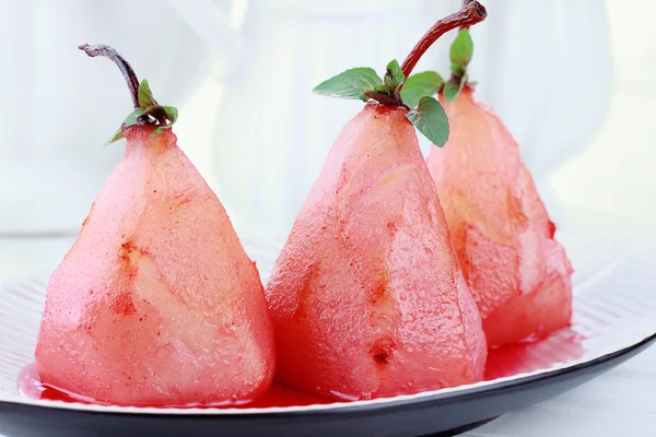 Pears Poached in Red Wine — Stock Photo, Image