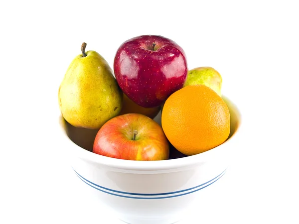 Egy tál gyümölcs Alma körte és a narancs — Stock Fotó