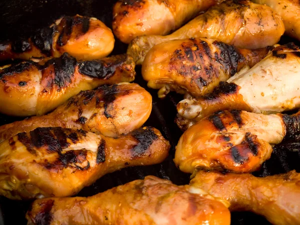 신선한 구운된 닭 바베 큐에 요리 — 스톡 사진