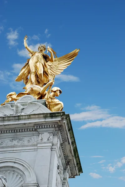 Top of Victoria Memorial, London, england — Stock Photo, Image
