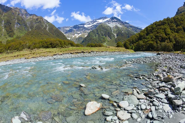 Valle escénico en Nueva Zelanda — Foto de Stock