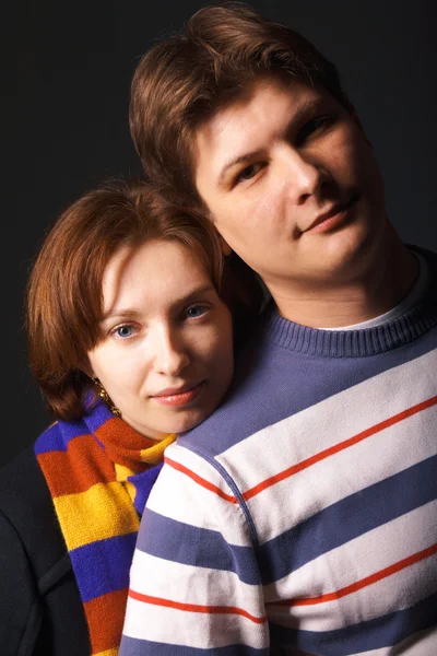 Detailní portrét mladého páru — Stock fotografie