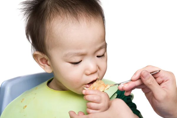 Baby voedertijd — Stockfoto