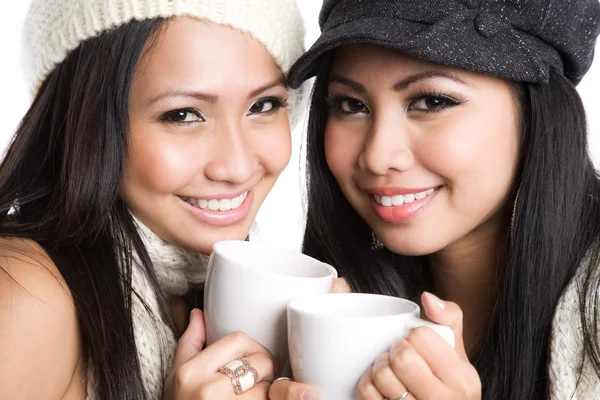 Asiática mulheres beber café — Fotografia de Stock