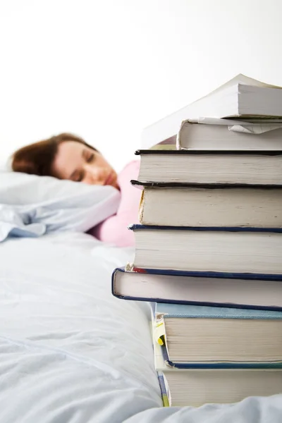 勉強しながら眠りに落ちてください。 — ストック写真