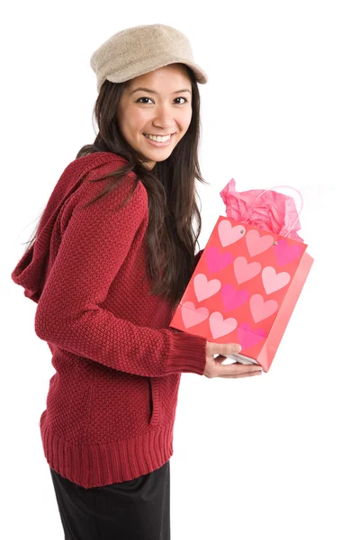 Asiatka s valentine dárek — Stock fotografie