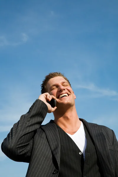 Kaukasiska affärsman på telefonen — Stockfoto
