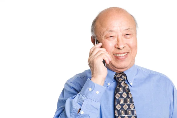 Telefonda kıdemli Asya iş adamı — Stok fotoğraf