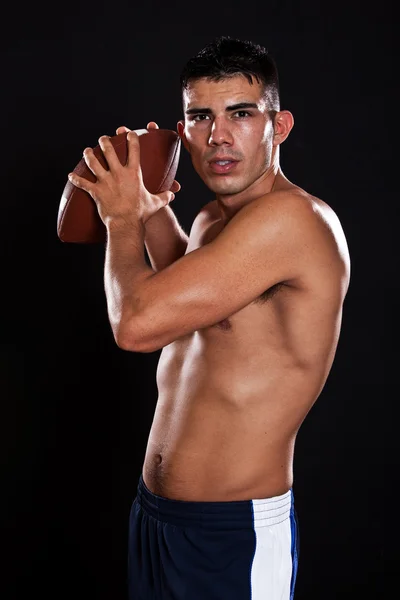 ヒスパニック アメリカ人のフットボール選手 — ストック写真