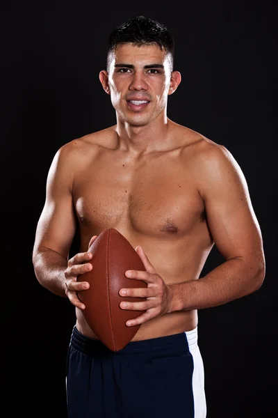 Jogador de futebol americano hispânico — Fotografia de Stock