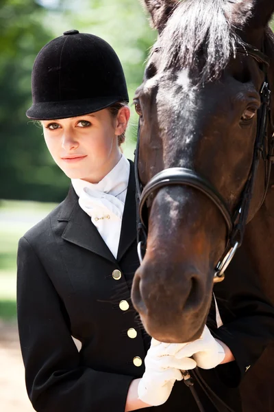 Cavalo equitação menina — Fotografia de Stock