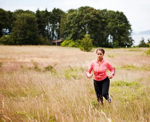 Esportiva correndo mulher — Fotografia de Stock