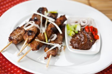 domuz eti satay