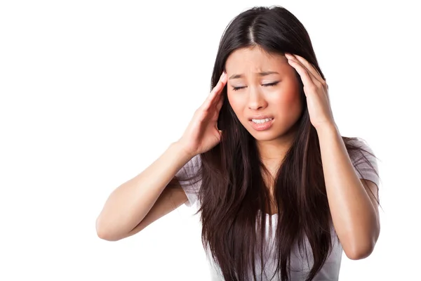 Asiática mujer teniendo dolor de cabeza —  Fotos de Stock