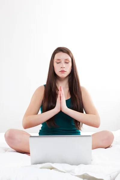 Meditující žena — Stock fotografie
