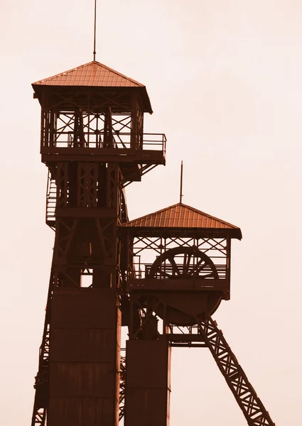Alter Bergwerksturm — Stockfoto