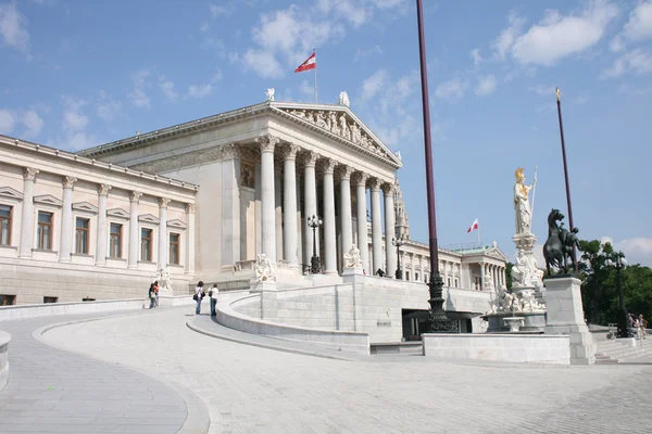 Parlament w Wiedniu — Zdjęcie stockowe
