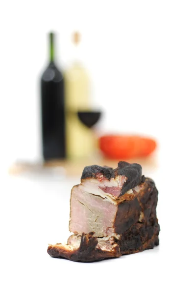 Carne affumicata e vino — Foto Stock