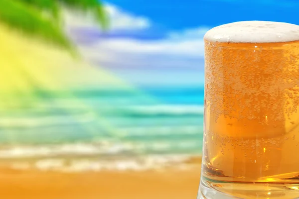 Bière sur une plage — Photo