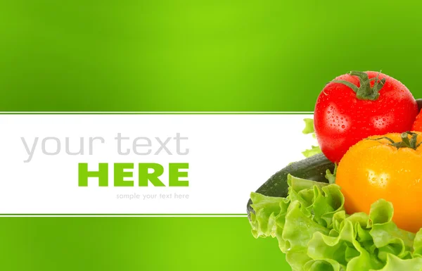 Frisches Gemüse isoliert auf Hintergrund — Stockfoto