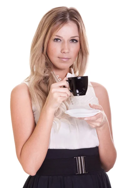 Heureuse jeune femme avec une tasse de café sur fond blanc — Photo