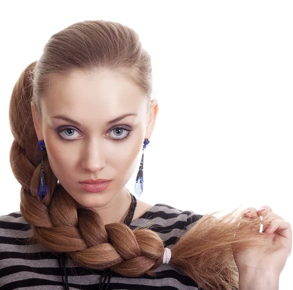 Schöne Mode Frau mit schönen geflochtenen Haaren isoliert — Stockfoto
