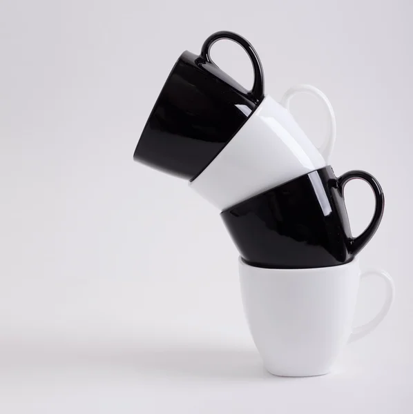 Dört Kahve kupaları ile boşaltmak Tasarla — Stok fotoğraf
