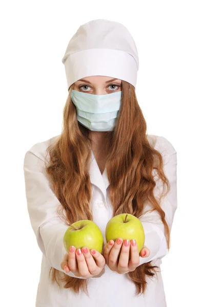 Υγιή κατανάλωση ή τρόπου ζωής έννοια. γυναίκα γιατρός με ένα πράσινο ένα — Φωτογραφία Αρχείου