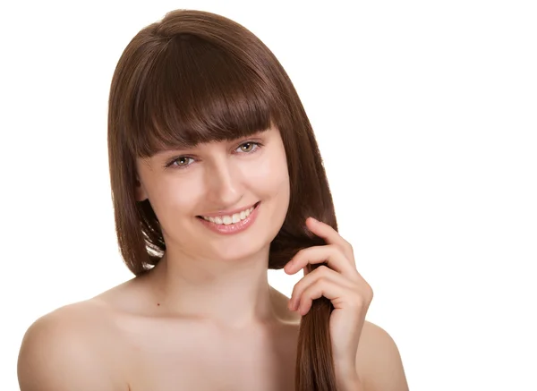 Молода жінка з красивим волоссям на білому тлі — стокове фото