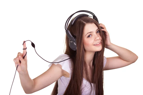 Atractiva mujer sonriente con auriculares sobre fondo blanco —  Fotos de Stock
