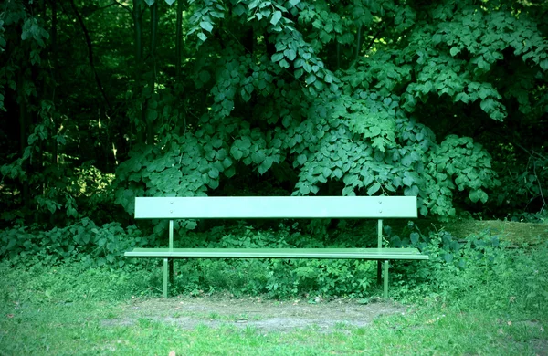 Parková lavička — Stock fotografie