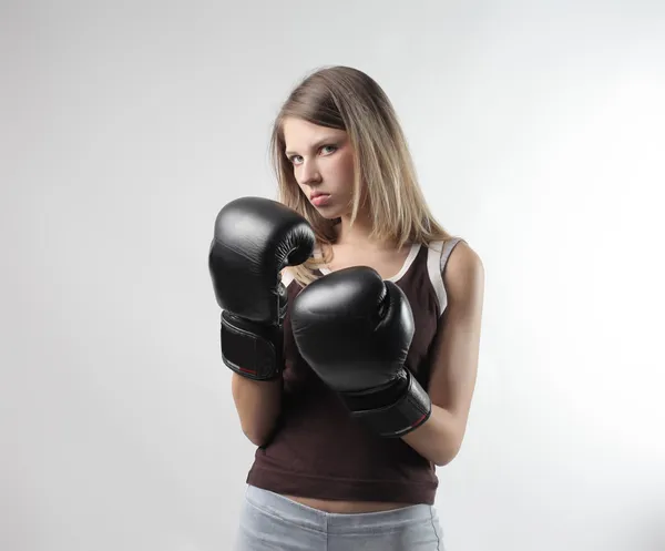 Жіночий боксер — стокове фото