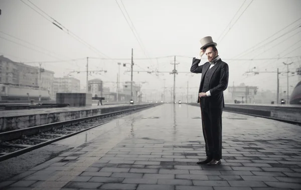 Wait for the train — Stock Photo, Image