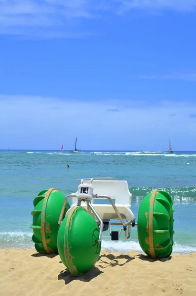 Urlaubsbild eines Strand-Dreirads — Stockfoto