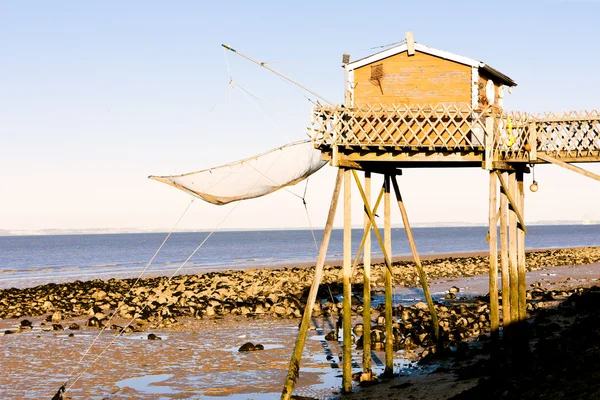 Cais com rede de pesca, Departamento Gironde, Aquitânia, França — Fotografia de Stock