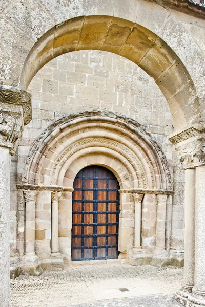 Церква Святої Марії eunate, дорога в Сантьяго-де-Компостела, — стокове фото